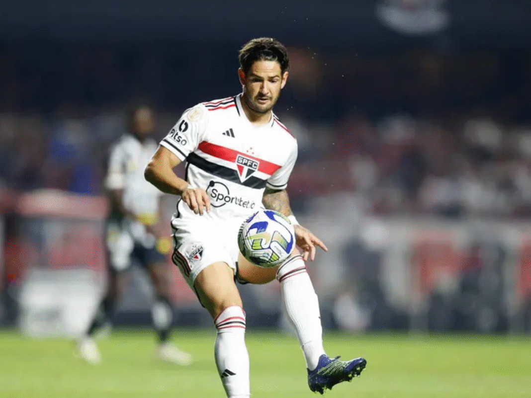 Alexandre Pato custeará retorno do corpo de Juliana Marins ao Brasil