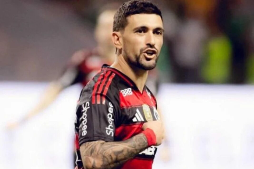 Arrascaeta, do Flamengo, supera Messi, Dembélé e outros nomes no Mundial