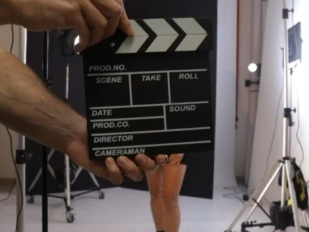 Atriz muda de profissão e se arrisca como corretora de imóveis