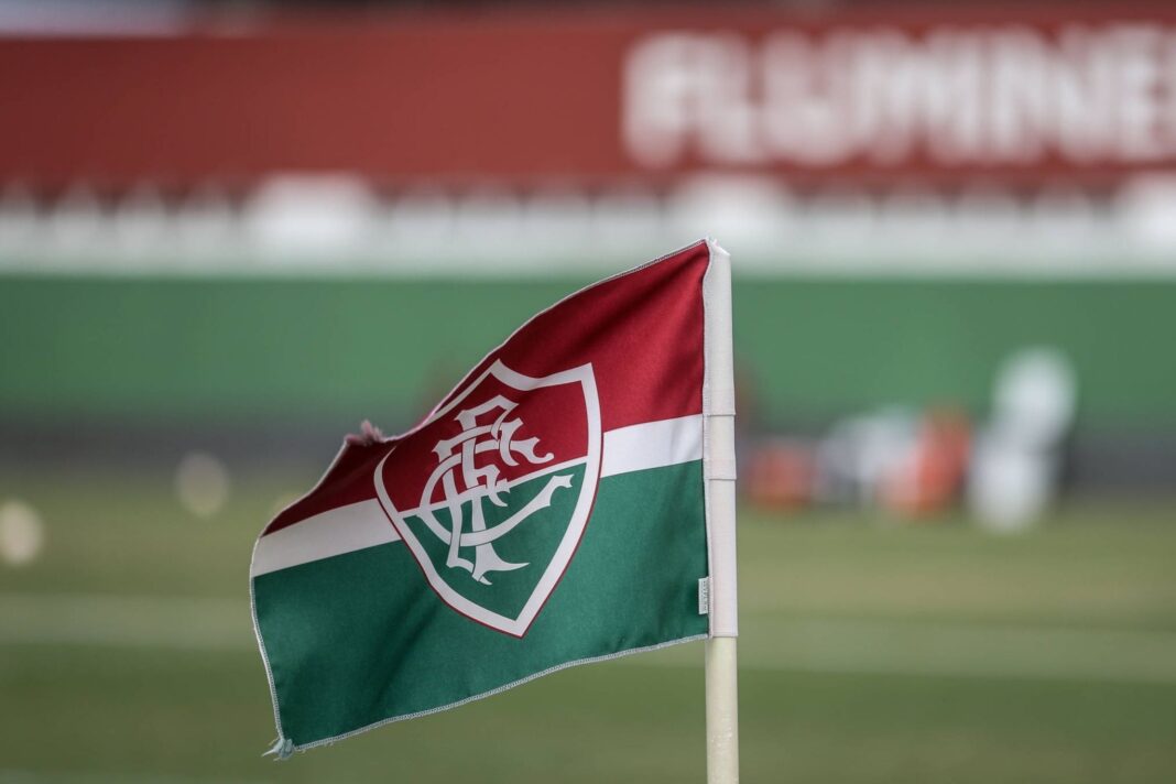 Treino do Fluminense tem visita ilustre
