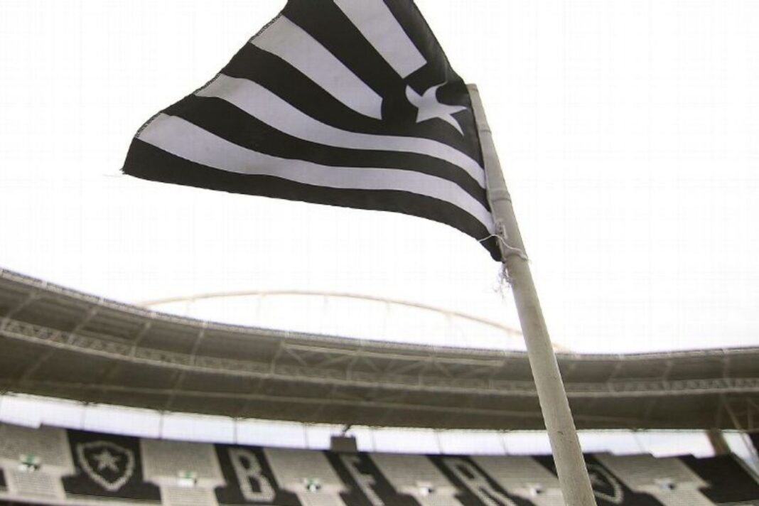 Técnico pode retornar ao Botafogo