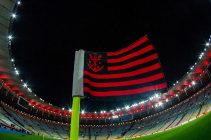 Bandeirinha de escanteio do Flamengo