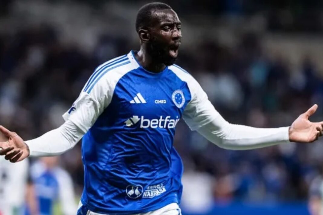 Bolasie abre o jogo sobre futuro no Cruzeiro