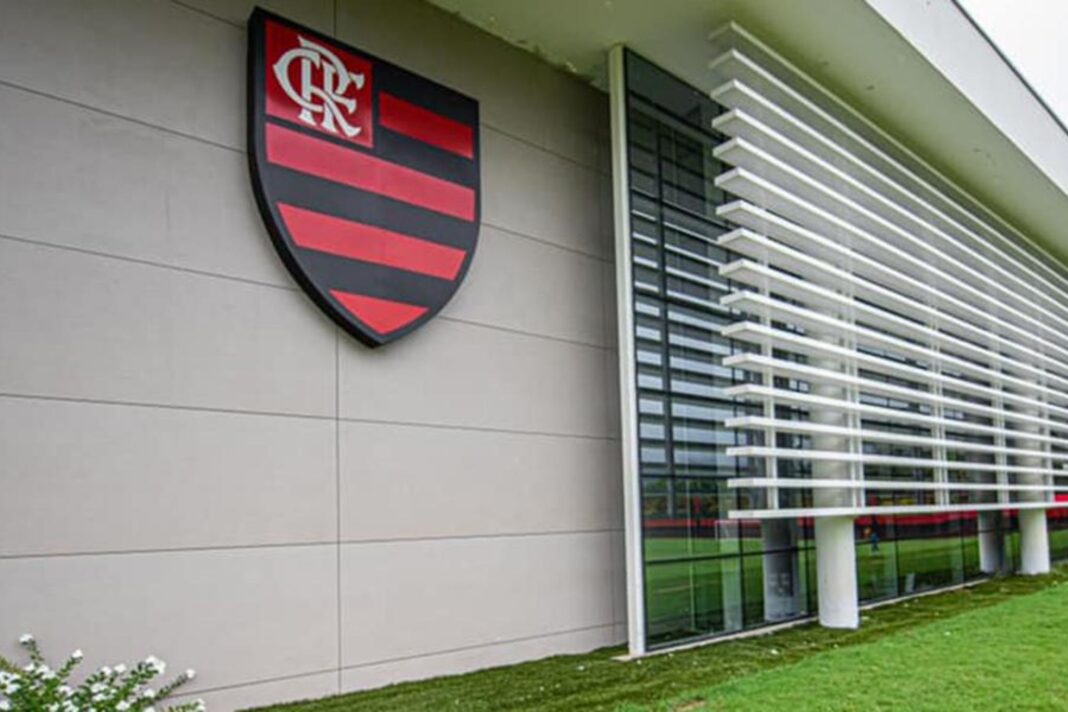 Contratação do Flamengo é criticada por médico do clube: “lesão irreparável…”