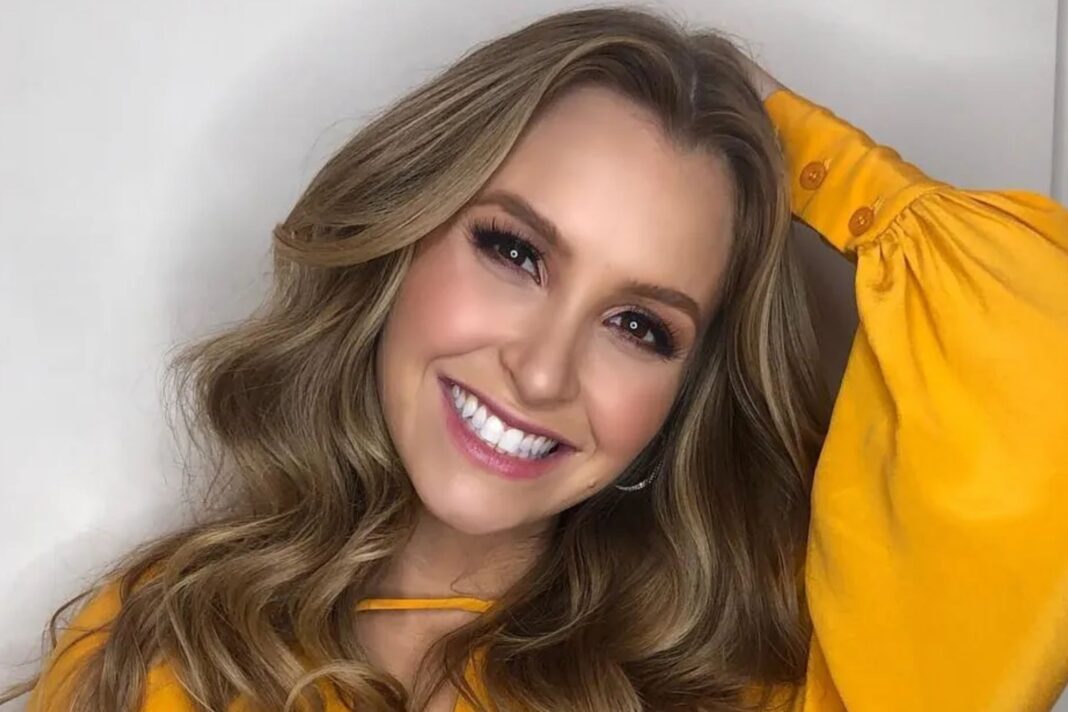 Ele era noivo de Carla Diaz mas agora está casado com outra mulher