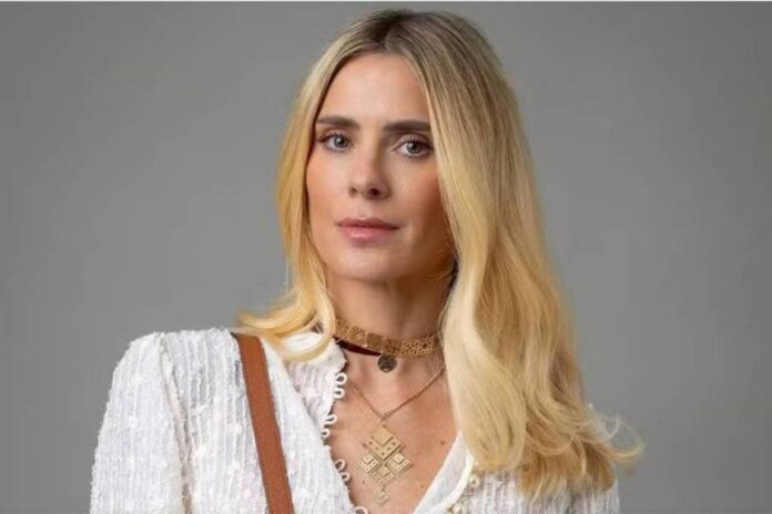 Carolina Dieckmmann, atriz brasileira