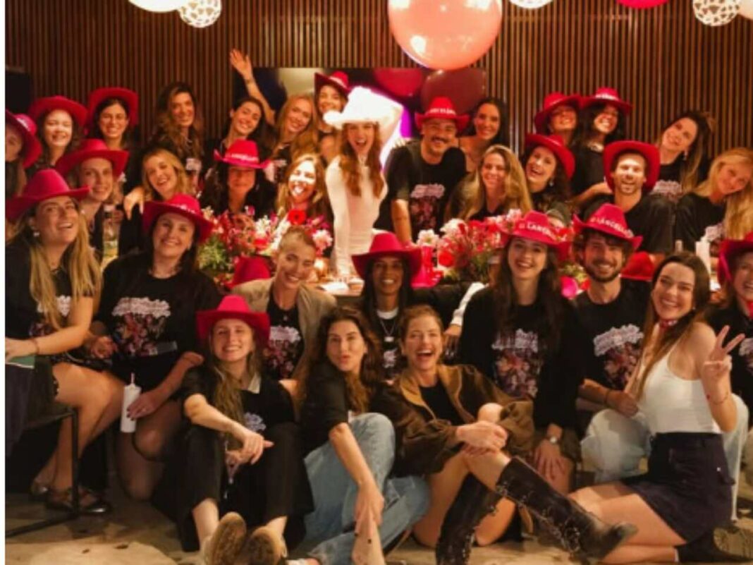 Agatha Moreira, Fernanda Paes Leme, Giovanna Ewbank e mais: famosas comparecem à despedida de solteira de Giovanna Lancelotti
