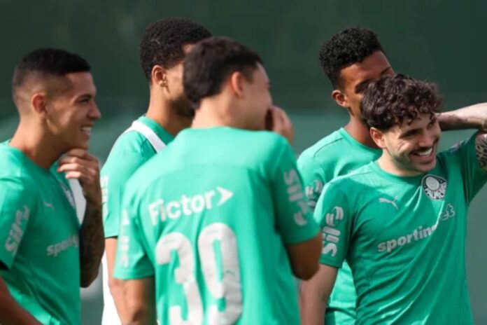 Elenco do Palmeiras na Academia do Futebol