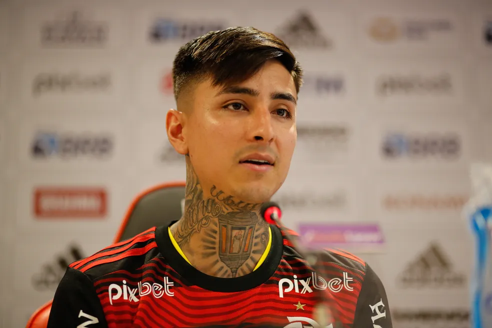 Flamengo: quando Erick Pulgar vai voltar ao Brasil?