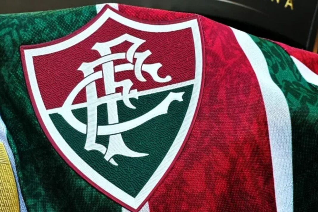 Novo reforço do Fluminense é regularizado e pode estrear no Brasileirão