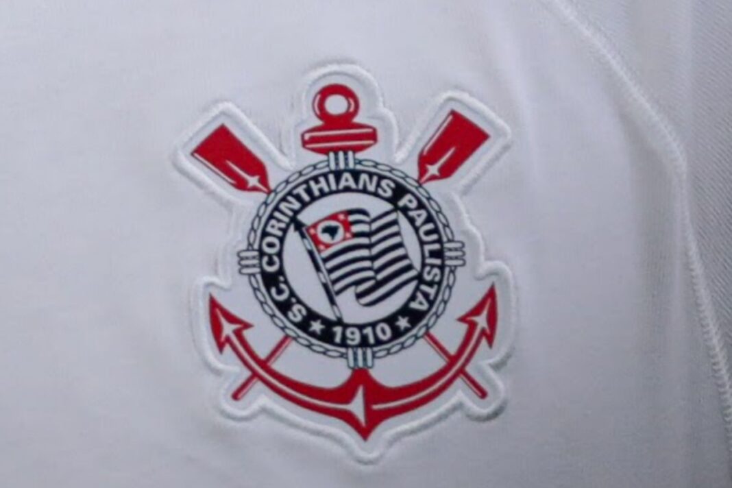 Dorival Júnior não pretende usar atacante, declaração sobre rebaixamento e torcedor punido: as últimas notícias sobre o Corinthians