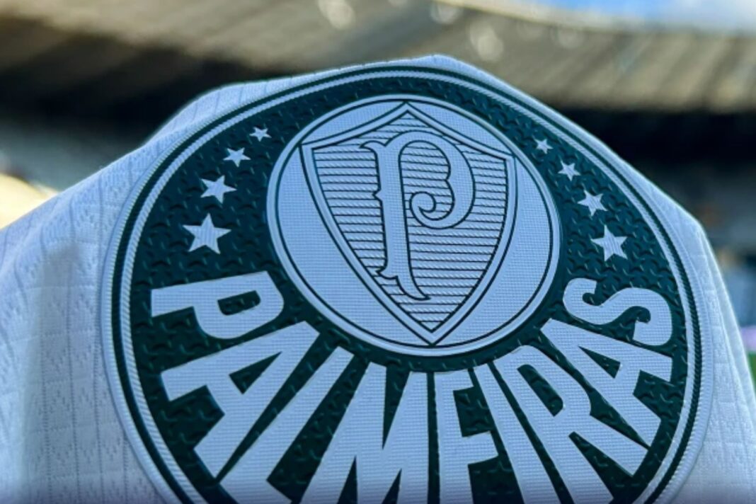 Atacante do Chelsea provoca o Palmeiras através das redes sociais