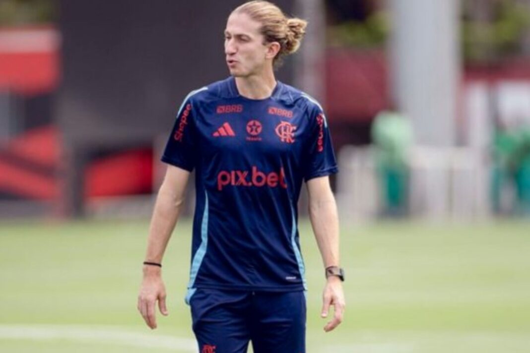 Flamengo x Espérance: Filipe Luís ganha reforço de peso no Mundial
