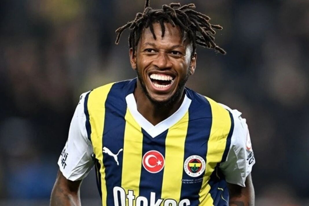 Fred se encontra com meia do Atlético-MG e é ‘convocado’ para jogador no time de BH