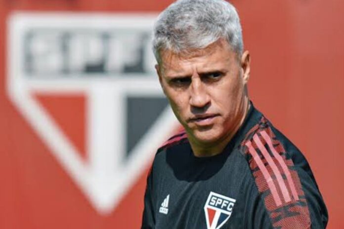 Hernán Crespo durante treino no São Paulo