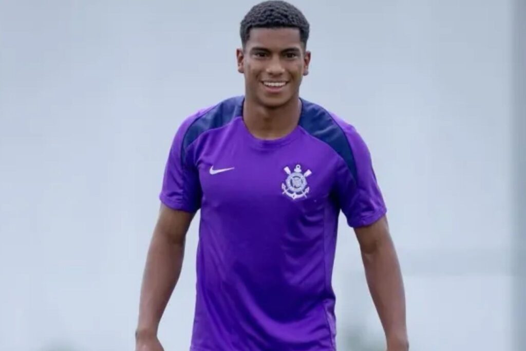 João Vitor, joia da base do Corinthians
