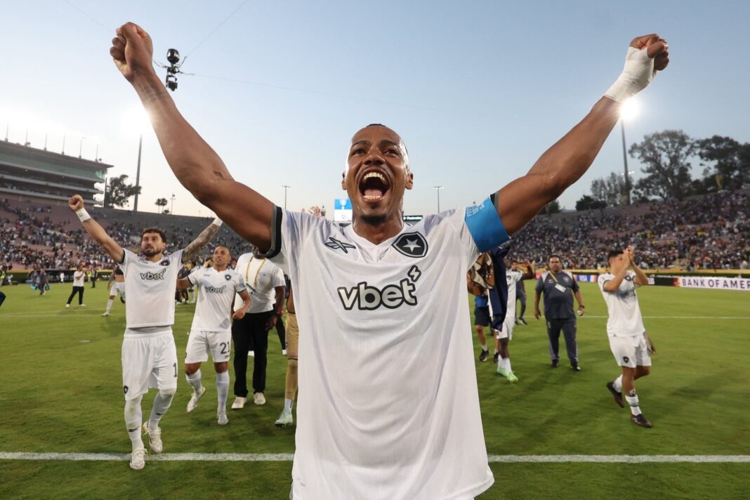 Diferença no valor dos elencos de Botafogo e Atlético de Madrid chama atenção; veja