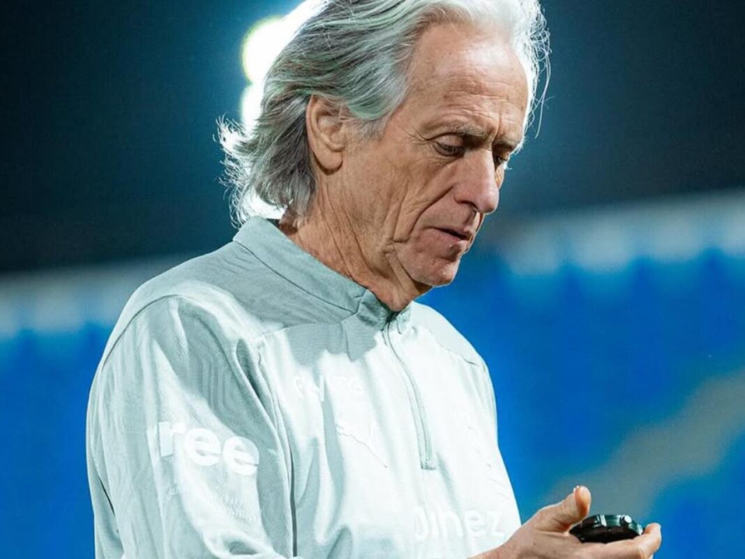 Jorge Jesus processa clube da Europa