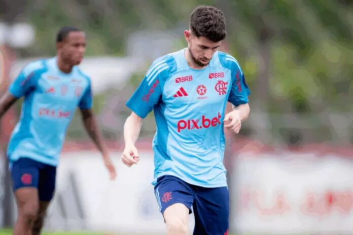 Jorginho em treino do Flamengo no Mundial de Clubes