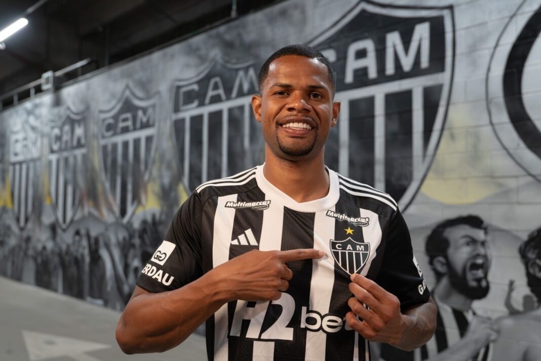 Junior Santos é sincero sobre falta de sequência no Atlético