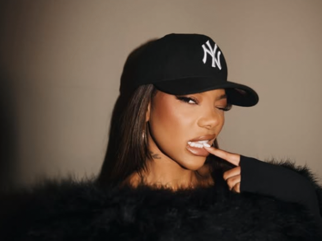 Cantora Ludmilla compartilha intimidade com sua filha