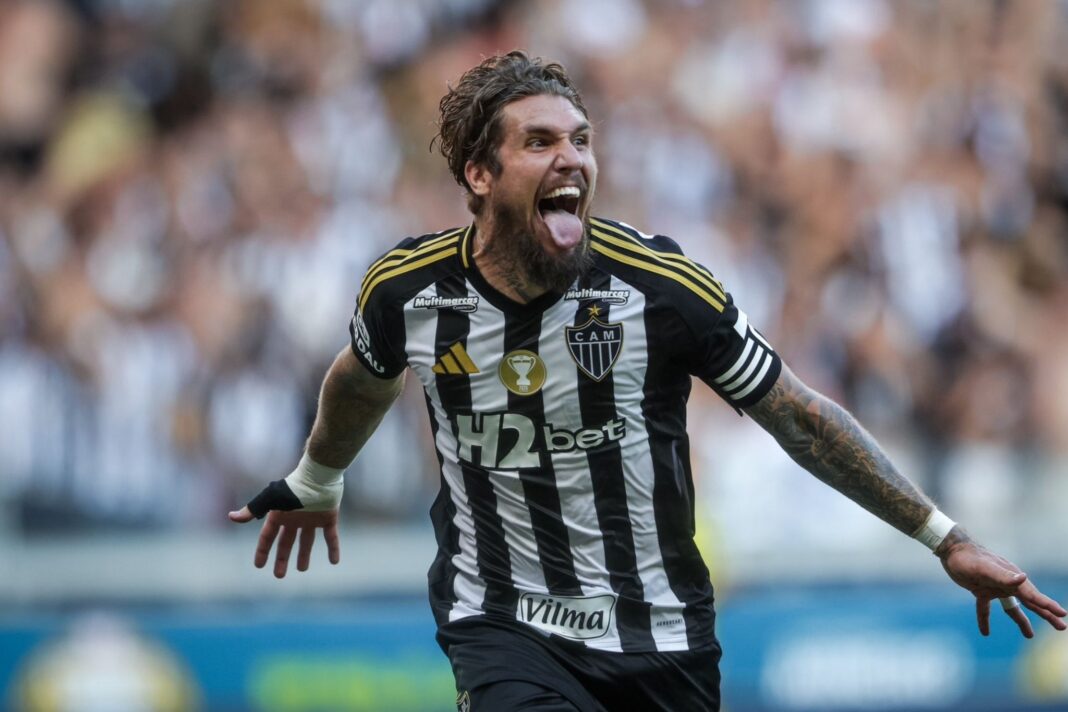 Sai ou fica? Atualização na situação de Lyanco, do Atlético-MG