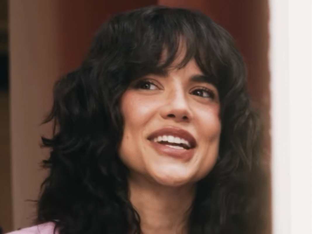 Manu Gavassi celebra mesversário da filha