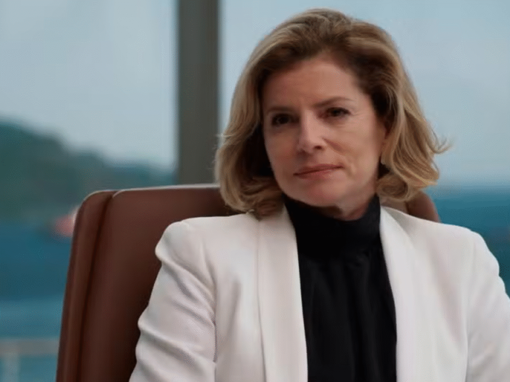 Odete Roitman no remake de Vale Tudo, a novela das 21h da Globo (Foto: Reprodução/Globo)