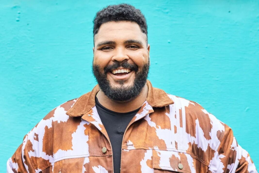 Saiba como será o último episódio da temporada de “Avisa Lá Que Eu Vou”, com Paulo Vieira