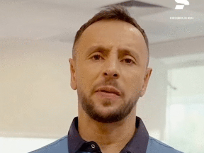 Rafinha, ex-Flamengo e ídolo do Bayern, como comentarista do SporTV (Foto: Reprodução/SporTV)