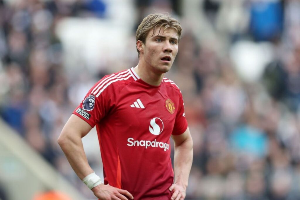 Rasmus Rojlund em ação pelo Manchester United