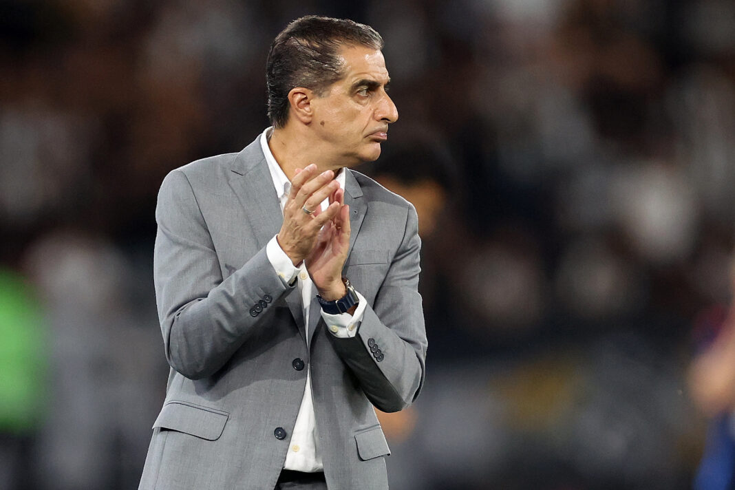 A declaração de Renato Paiva direcionada a torcida do Botafogo