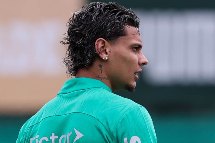 Ricard Ríos em jogo-treino no Palmeiras