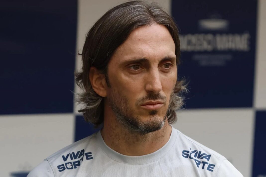 Torcida do São Paulo aprova novo técnico para substituir Zubeldía