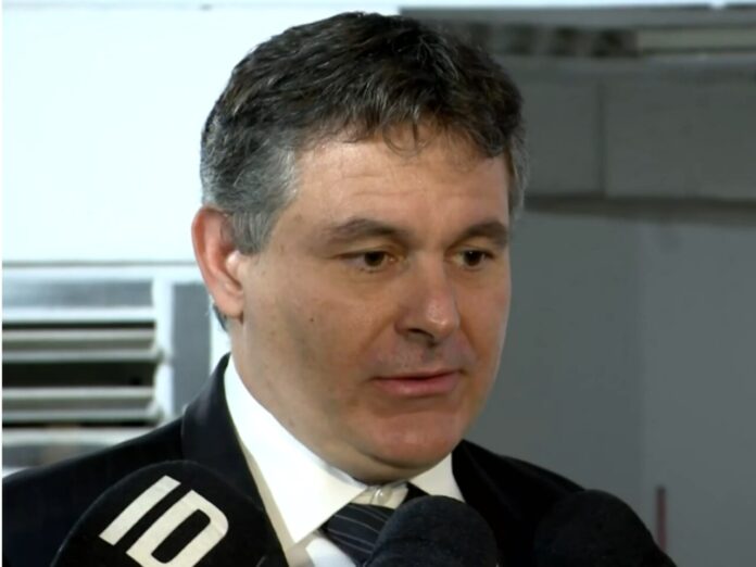 Vice-presidente do Corinthians, Armando Mendonça, detona Augusto Melo (Foto: Reprodução)