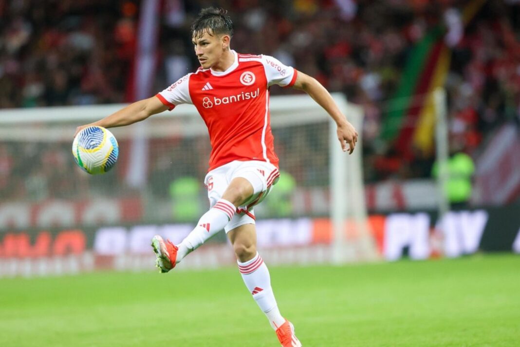 Bernabei, do Internacional, emite nota ofiacial após polêmicas