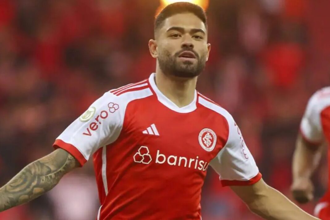 Declaração de Bruno Tabata repercute em meio a torcida do Internacional