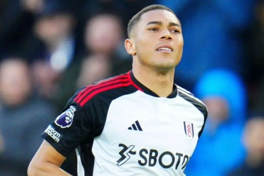 Cifras elevadas! Veja qual era o valor do salário de Carlos Vinícius na Europa