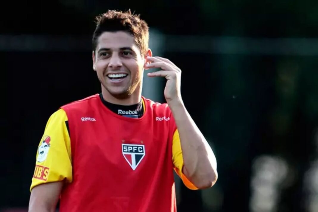 A declaração de Cicinho envolvendo Marcos e Rogério Ceni