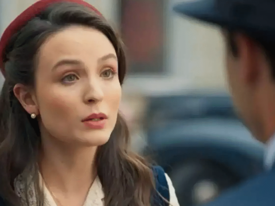 Estela descobre golpe em Candinho e tira satisfação com Zulma, em Êta Mundo Melhor!