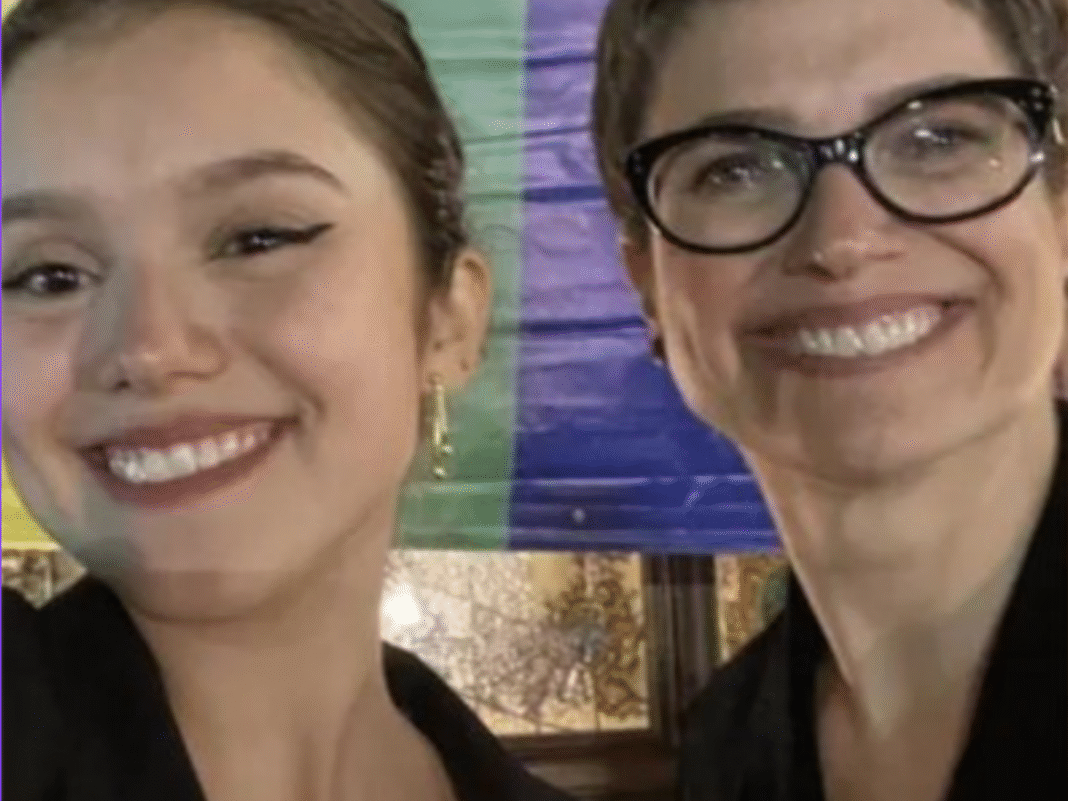 Filha de Sandra Annenberg assume namoro com atriz americana