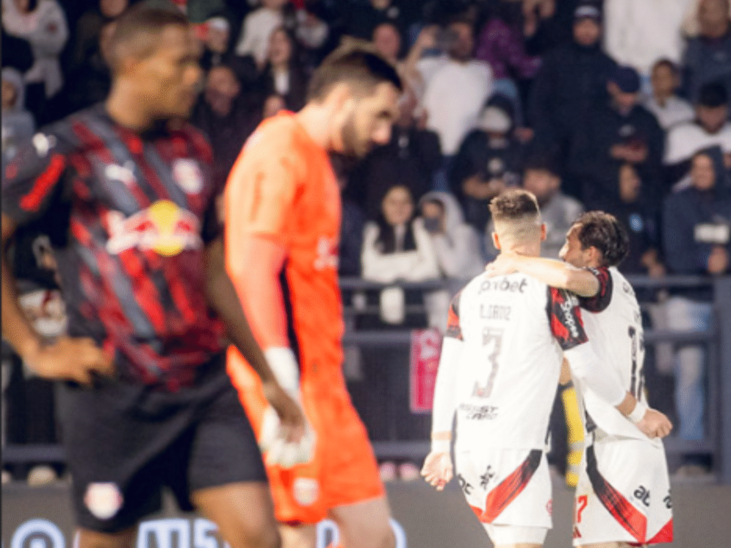 Flamengo quebra tabu de quase 30 anos contra o Bragantino