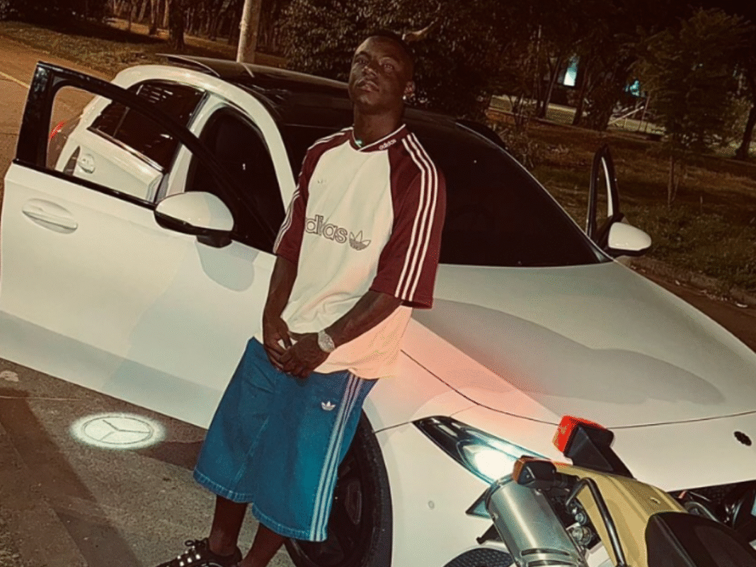 Fluminense toma decisão sobre contratação de Hinestroza, segundo jornalista