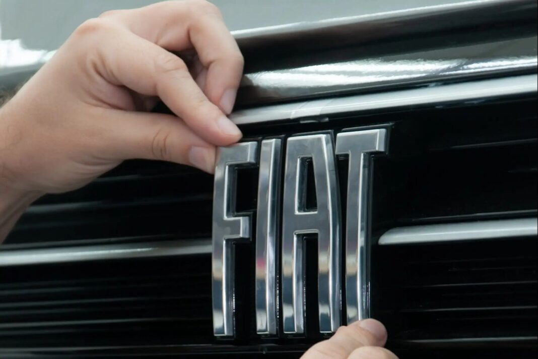 Flagra revela detalhes da nova Fiat Toro