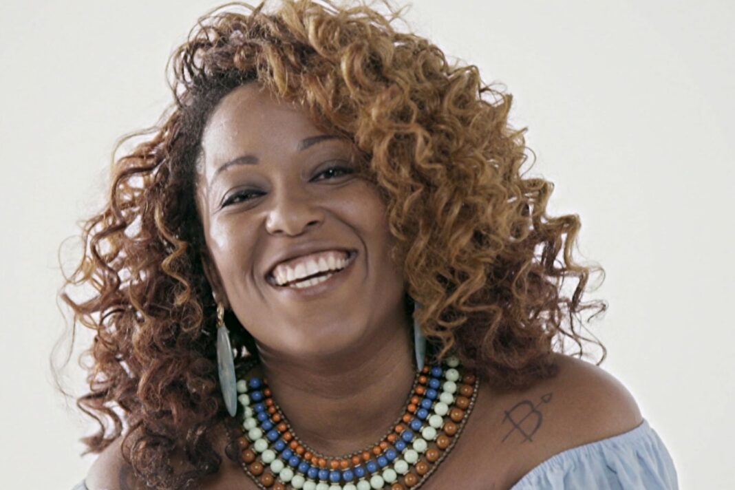 Maíra Azevedo passa por cirurgia