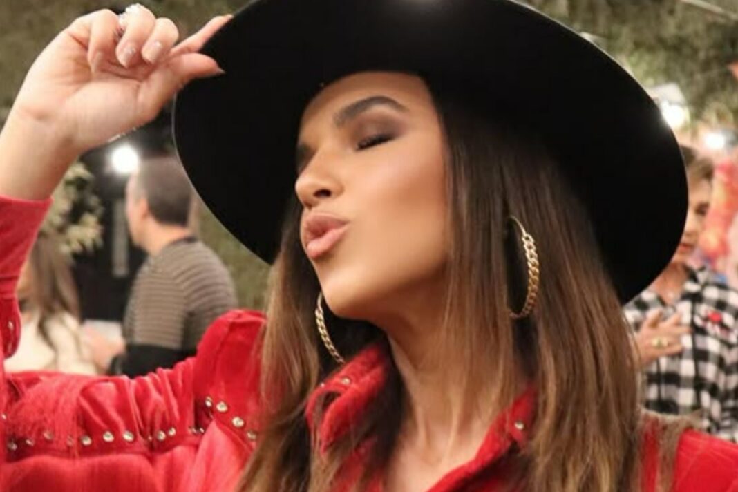Muito linda! Mariana Rios compartilha fotos em festa junina durante sua gravidez
