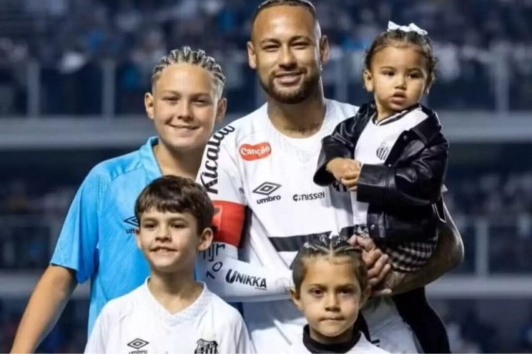 Filho de Neymar segue a onda do pai e viraliza