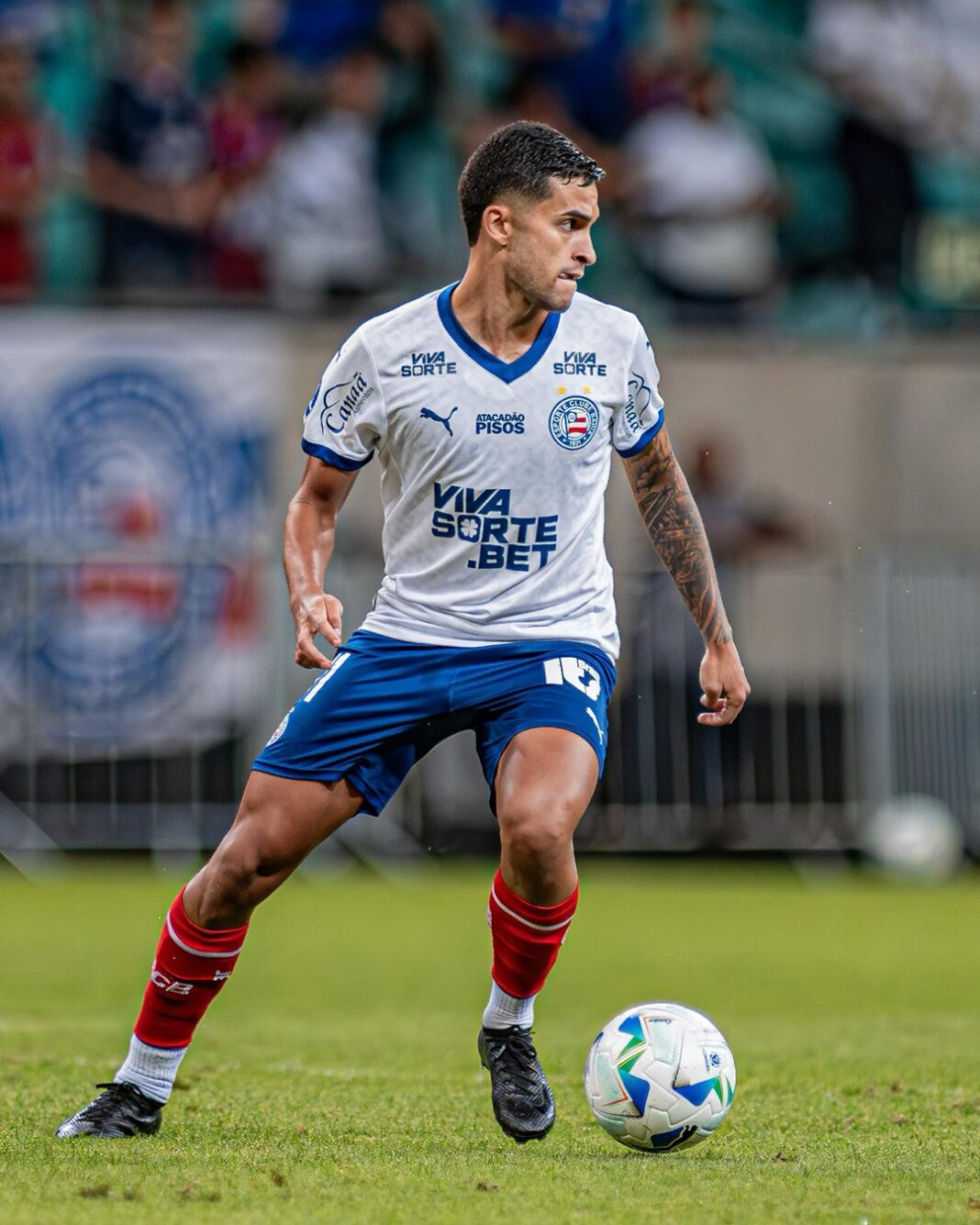 Nestor prevê decisão quente na Colômbia pela Sul-Americana e destaca maturidade do Bahia: “Faz a diferença”