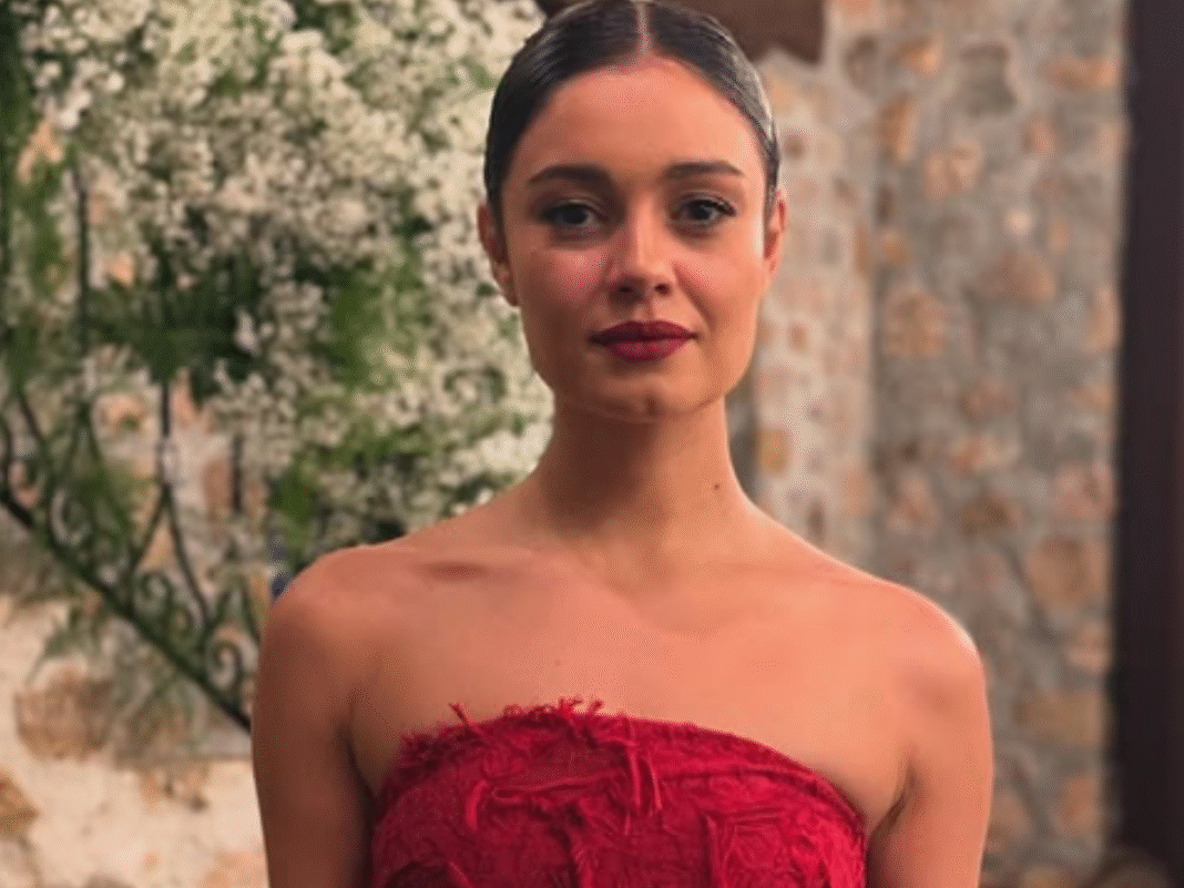 Sophie Charlotte é alvo de nota de repúdio