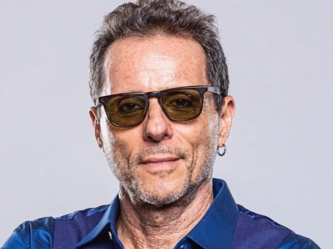 Saiba como está Tony Belloto após câncer no pâncreas